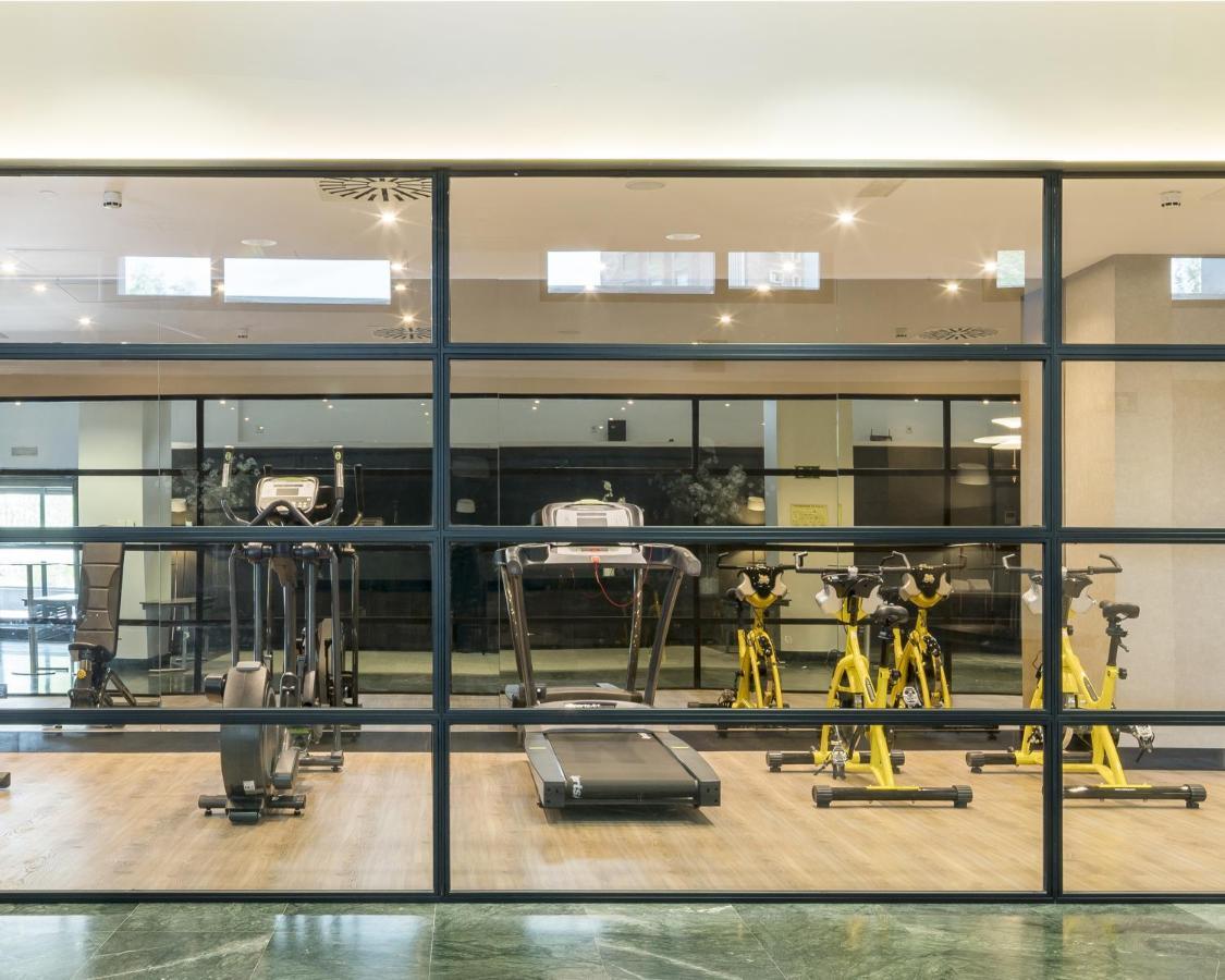 Ilunion Pio XII Hotel Madrid Ngoại thất bức ảnh