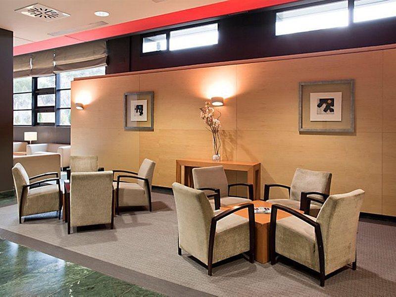 Ilunion Pio XII Hotel Madrid Ngoại thất bức ảnh