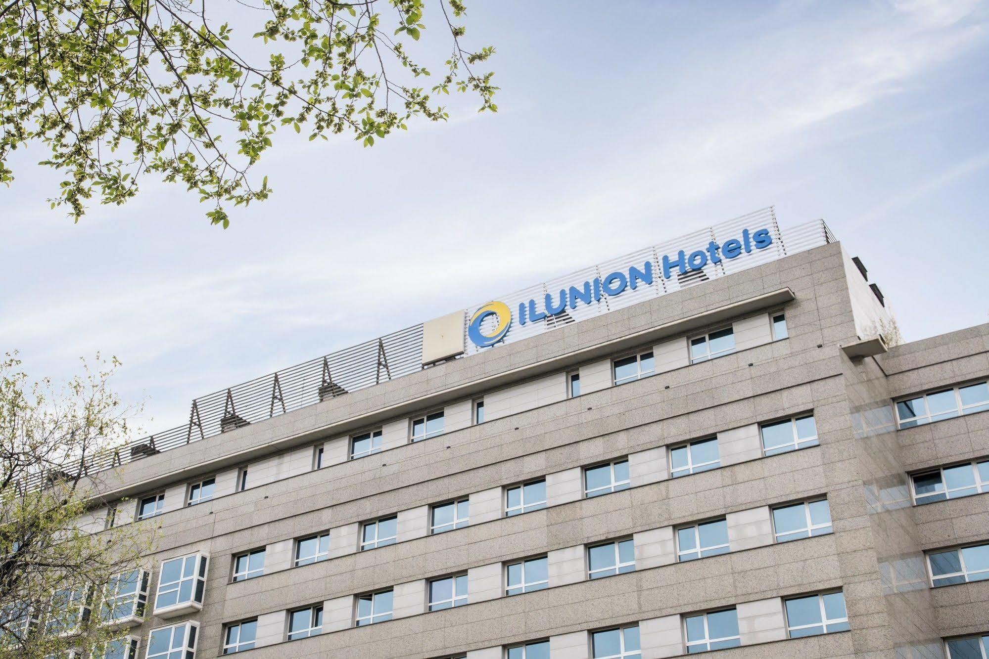 Ilunion Pio XII Hotel Madrid Ngoại thất bức ảnh