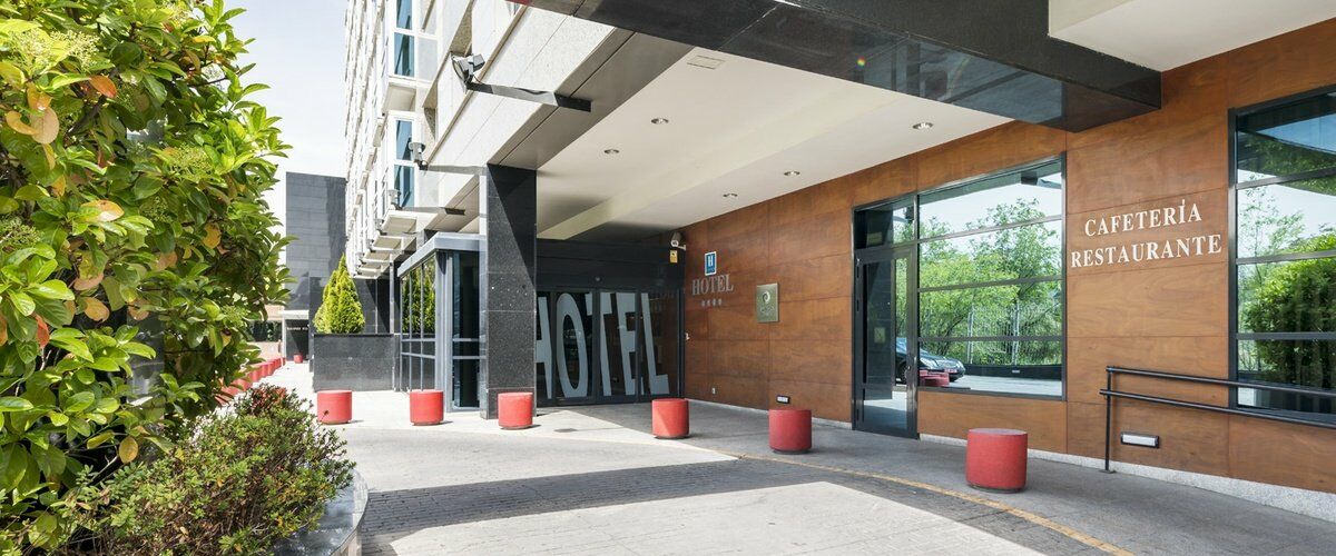 Ilunion Pio XII Hotel Madrid Ngoại thất bức ảnh