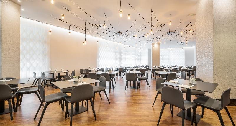 Ilunion Pio XII Hotel Madrid Ngoại thất bức ảnh
